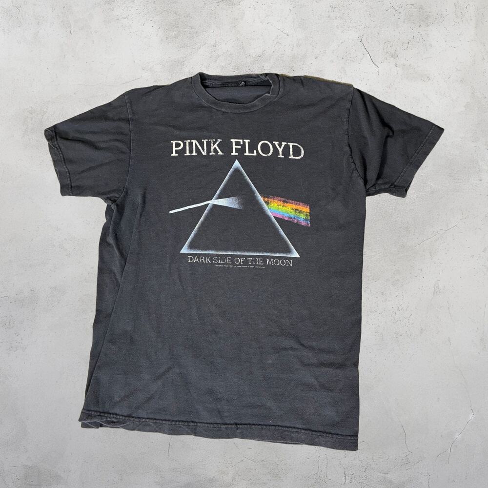 🌈 Pink Floyd Dark Side of the Moon Graphic Tee 🌙